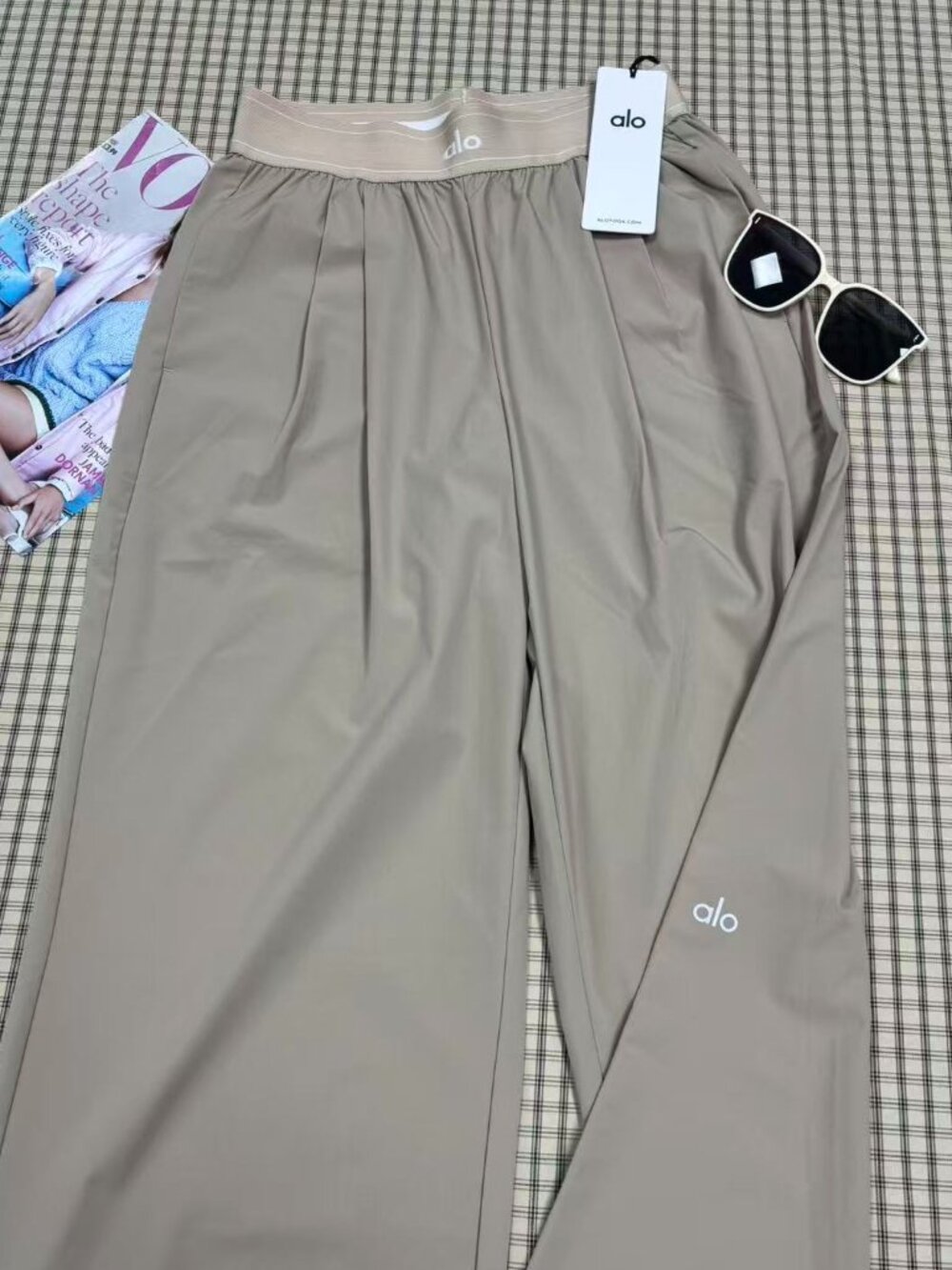 👍Alo Yoga Suit Up Trouser Gravel Regular 30" Inseam✨Straight Leg